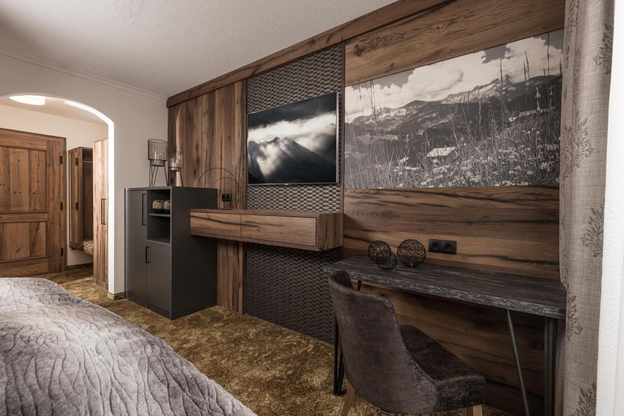 Hotel Edenlehen Mayrhofen Ngoại thất bức ảnh