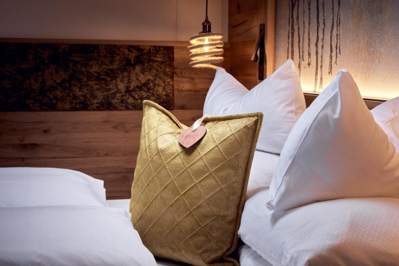 Hotel Edenlehen Mayrhofen Ngoại thất bức ảnh