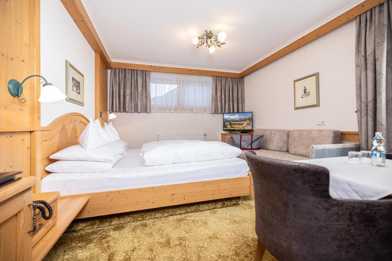 Hotel Edenlehen Mayrhofen Ngoại thất bức ảnh