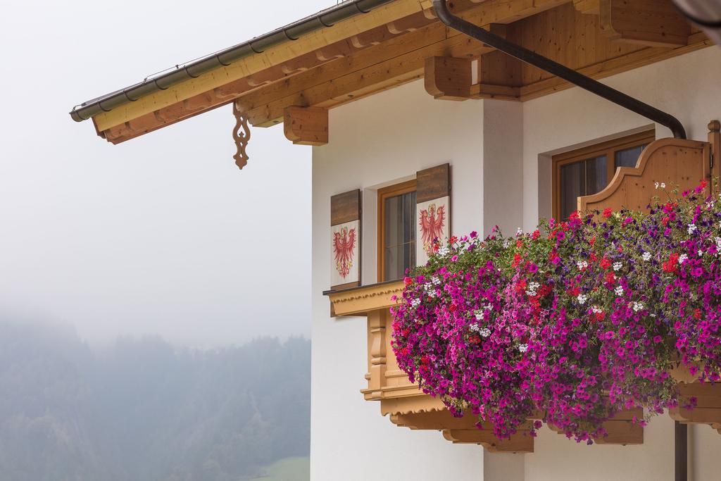 Hotel Edenlehen Mayrhofen Ngoại thất bức ảnh