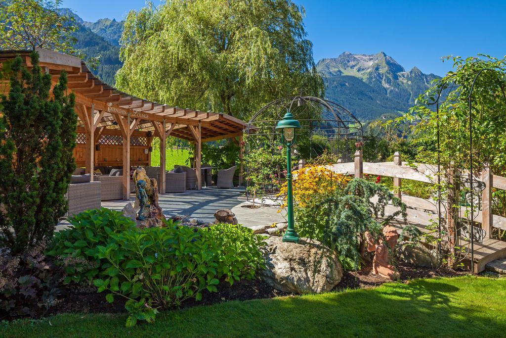 Hotel Edenlehen Mayrhofen Ngoại thất bức ảnh