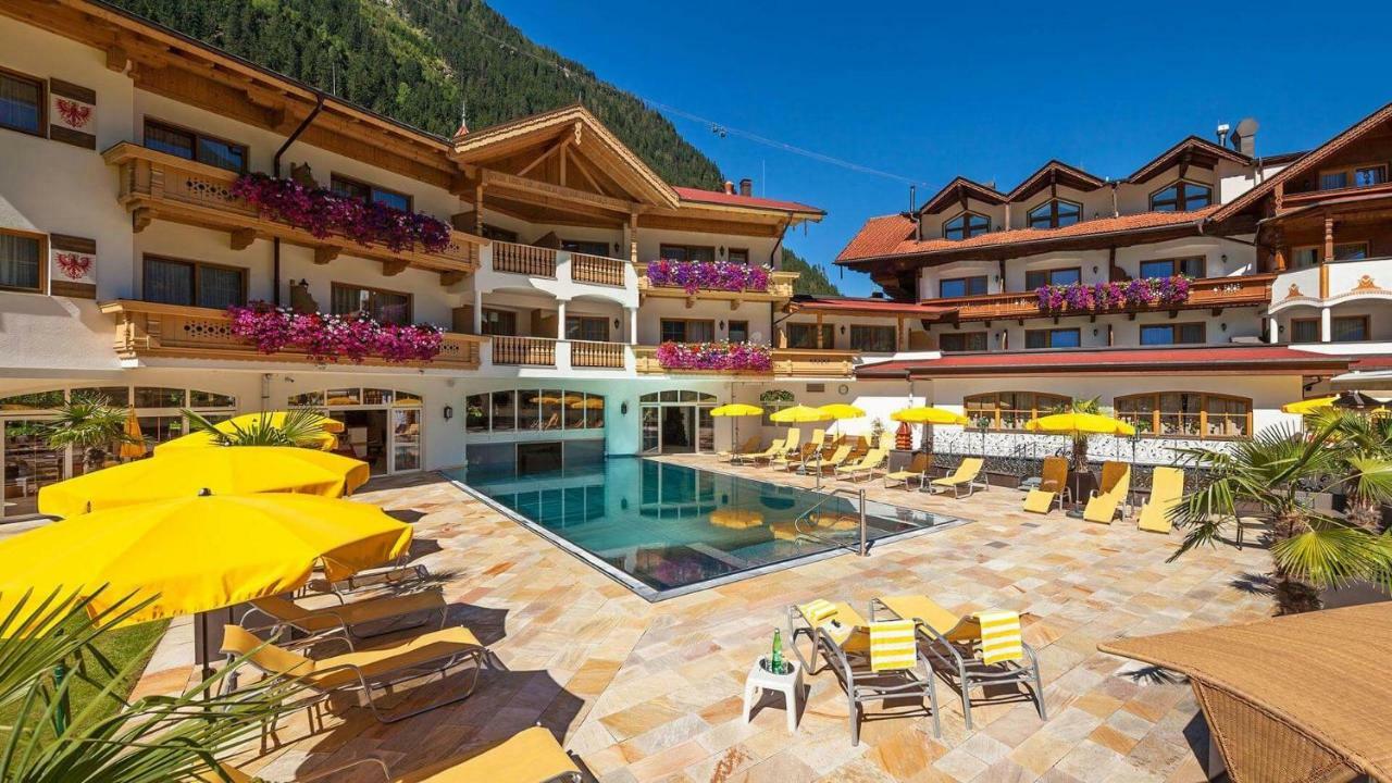 Hotel Edenlehen Mayrhofen Ngoại thất bức ảnh