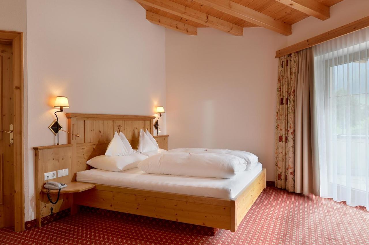 Hotel Edenlehen Mayrhofen Ngoại thất bức ảnh